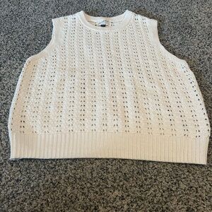 Sleeveless Knit Sweater - Cream